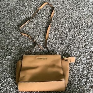 Brown Michael Kors Crossbody Purse